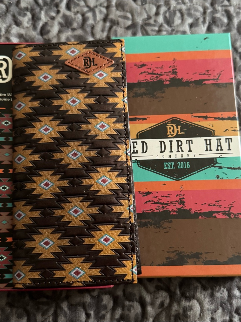 Red Dirt Hat Company Brown & Tan Patterned Wallet